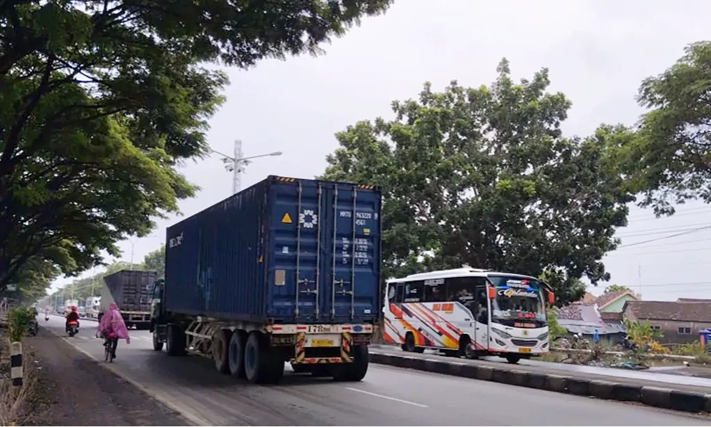 Demak-Kudus Kini Kembali Bisa Dilintasi Kendaraan