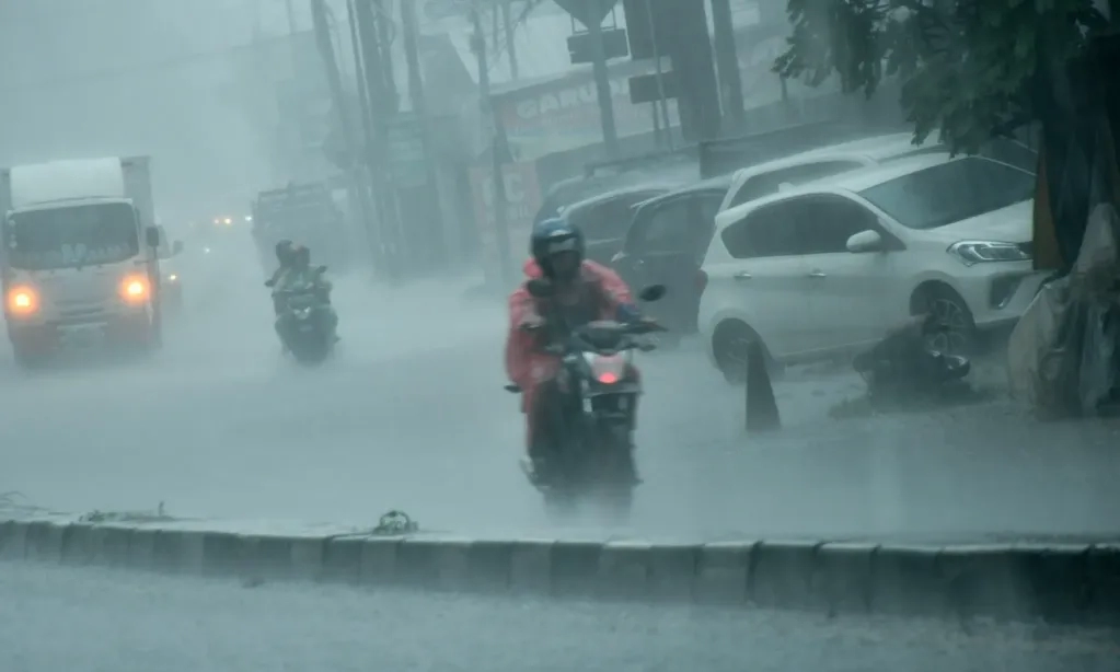 BPBD DKI: Waspadai Cuaca Ekstrem 8 Hingga 14 Maret