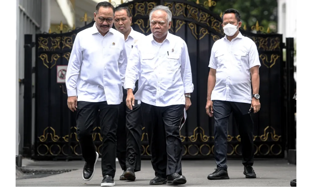 Jokowi Minta Penyediaan Lahan Untuk Investasi Di IKN Dikebut