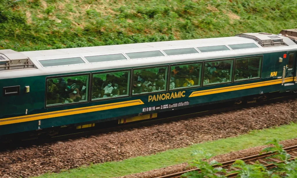 Paket Wisata Kereta Api Hadir Fasilitasi Momen Libur Lebaran