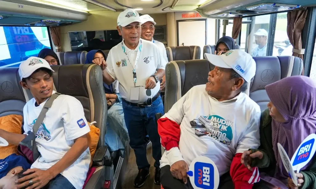 <p>BRI Group Berangkatkan 12.173 Orang Mudik</p>