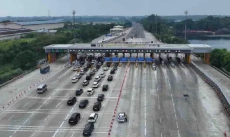 <p><em>One Way</em> Tol Cipali-Kalikungkung Dihentikan</p>