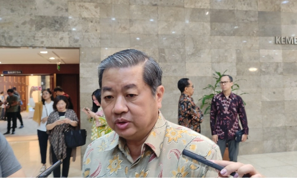 <p id="isPasted">Perang Iran-Israel Bikin Mahal Bahan Baku Industri Mamin</p>