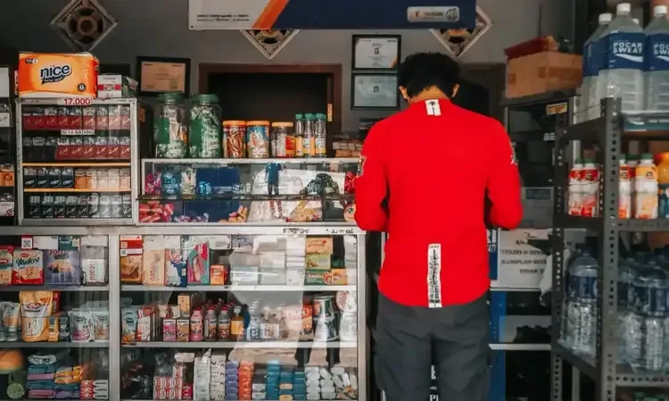 <p>BI: Momen Ramadan-Idulfitri Angkat Kinerja Penjualan Eceran Maret 2024</p>