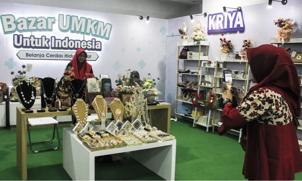 <p>BCA Targetkan Peningkatan 10-20% dari KMU Kartini </p>