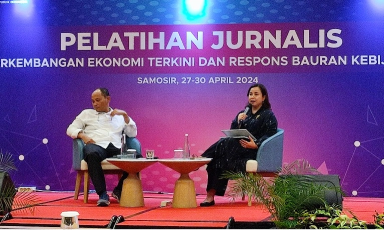 <p id="isPasted">BI: Pedagang Dilarang Menagih Biaya MDR QRIS 0,3% Ke Pembeli</p>