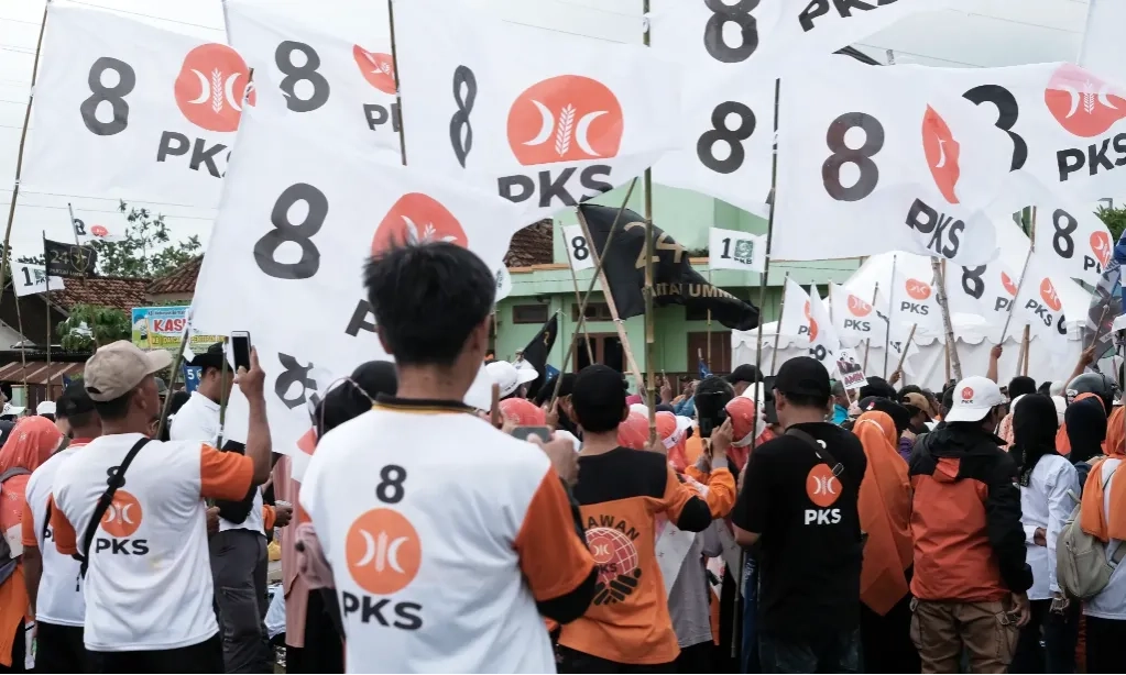 <p>PKS Tidak Masalah Jadi Oposisi</p>