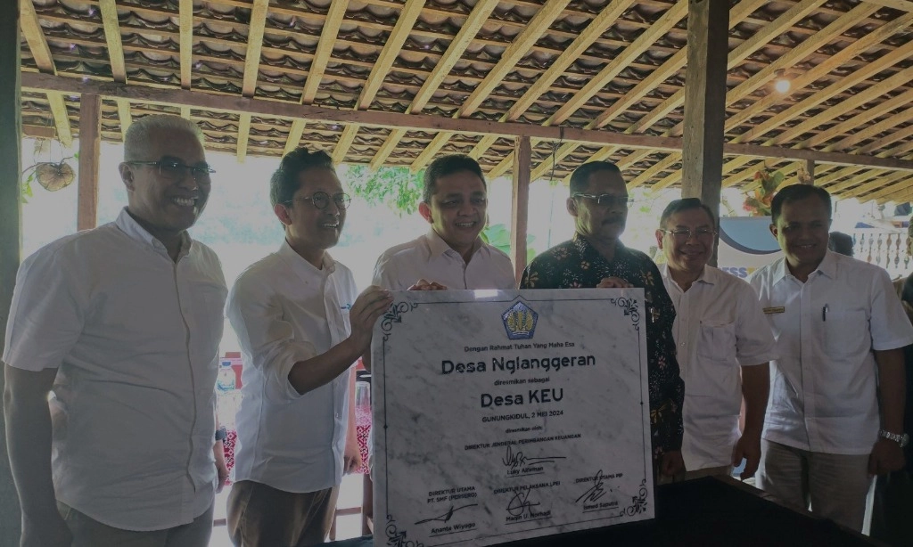 <p id="isPasted">Desa Nglanggeran Jadi Teladan, Optimalkan Potensi dan Dana Desa</p>