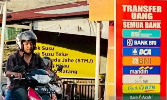 <p>Hingga 2026, OJK Catat Ada 30 UUS Yang Akan Lakukan <em>Spin Off</em>&nbsp;</p>