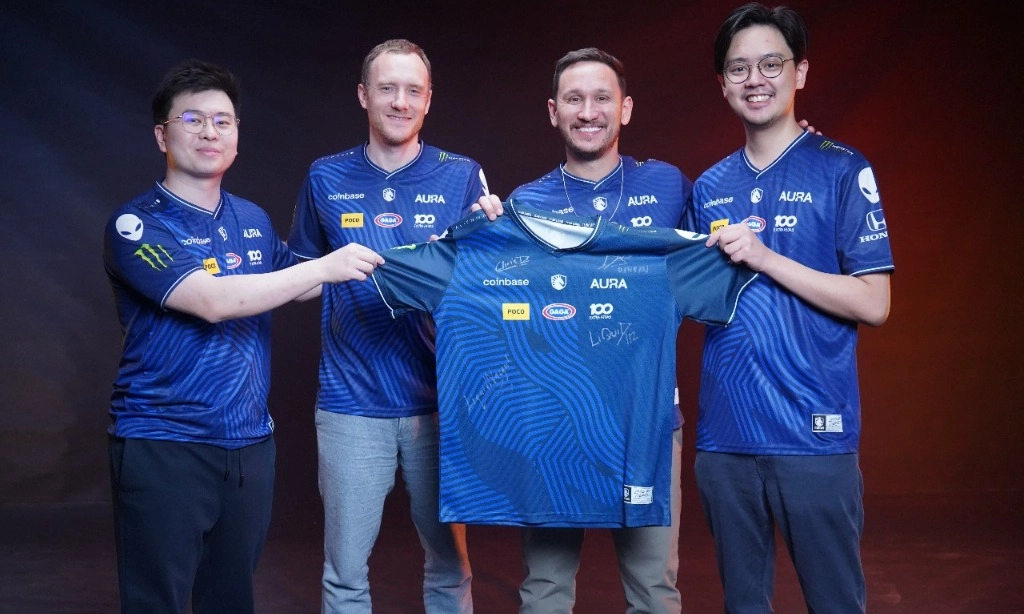 <p>AURA &amp; ECHO Resmi Diakuisisi Tim Esport Asal Belanda Team Liquid </p>