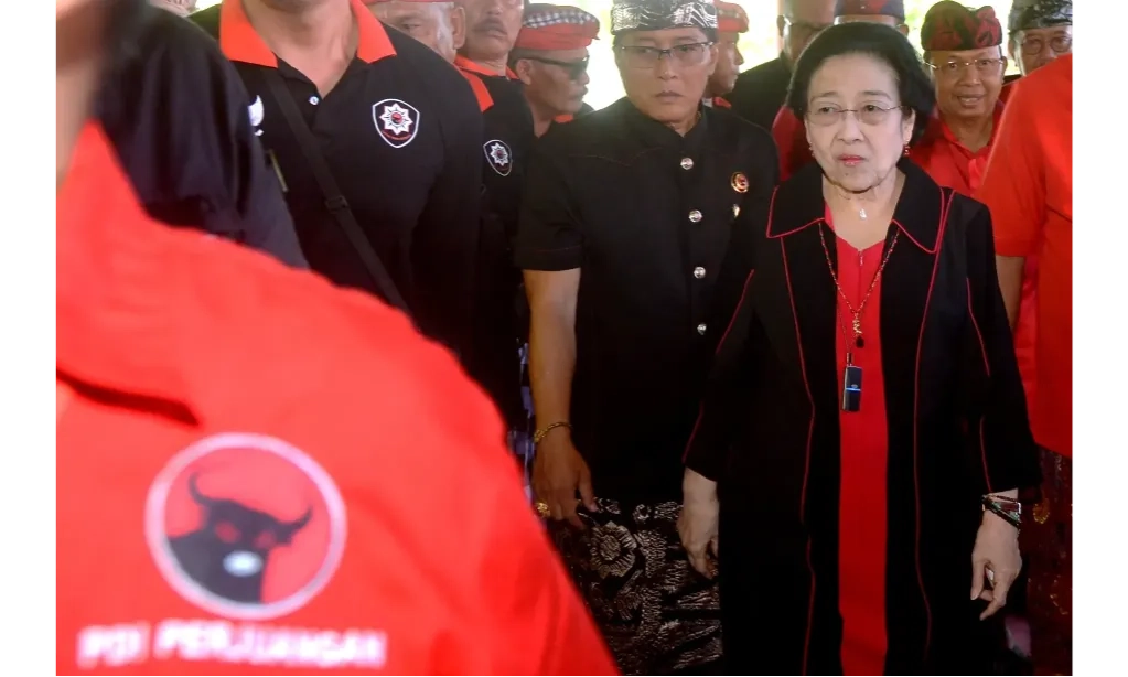 <p>Megawati Kecam Larangan Jurnalisme Investigasi Di RUU Penyiaran</p>