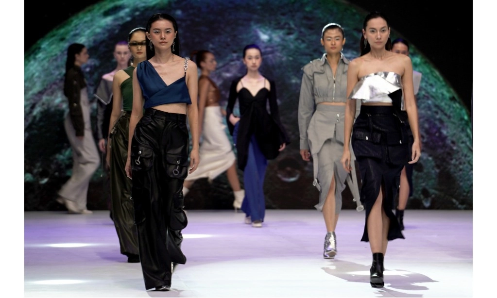 <p>Jakarta Masih Akan Jadi Kiblat Fesyen Indonesia</p>