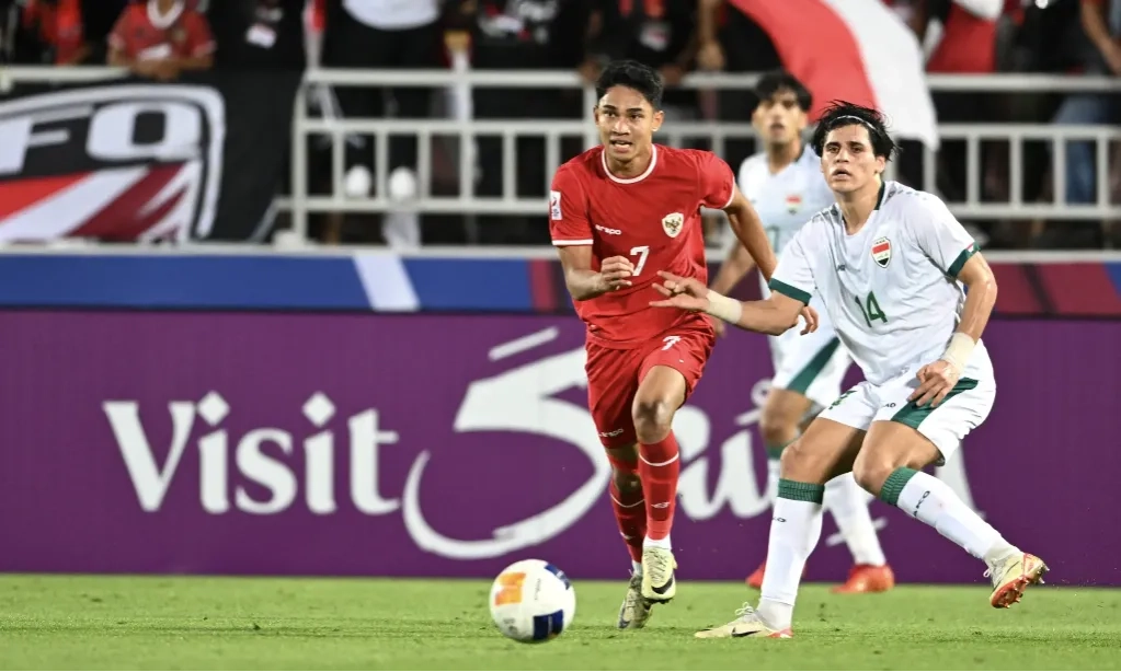 <p>Anggota DPR Harap Timnas Diisi 60% Pemain Non-Naturalisasi</p>