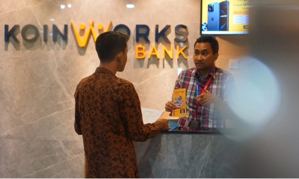 <p id="isPasted">Pengamat: Digitalisasi KoinWorks Bank Jadi Langkah Baik Buat BPR</p>