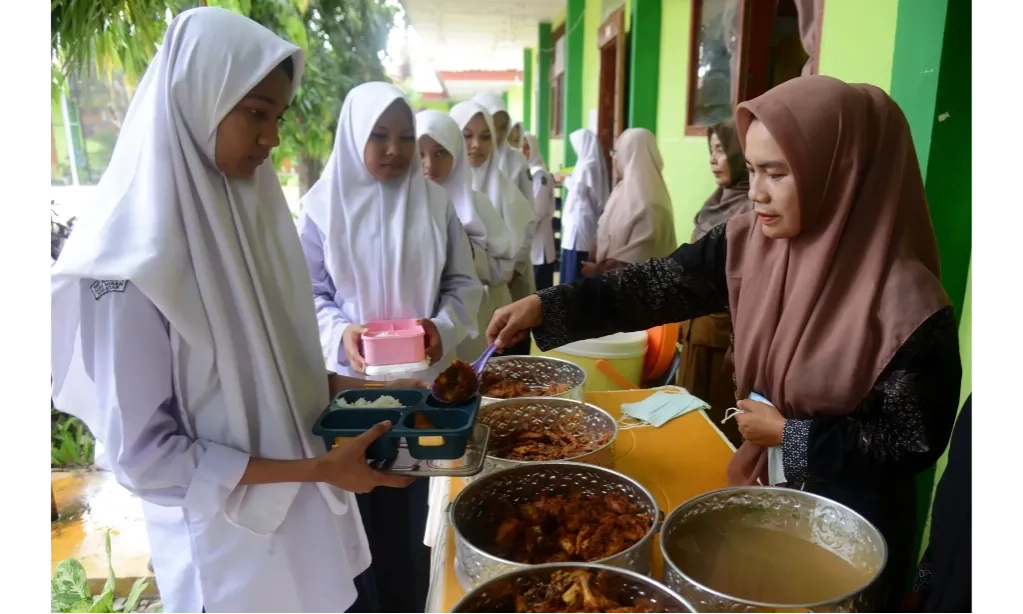 <p id="isPasted">Kemenkeu Tunggu Operasionalisasi Makan Gratis Dari Tim Teknis Prabowo</p>