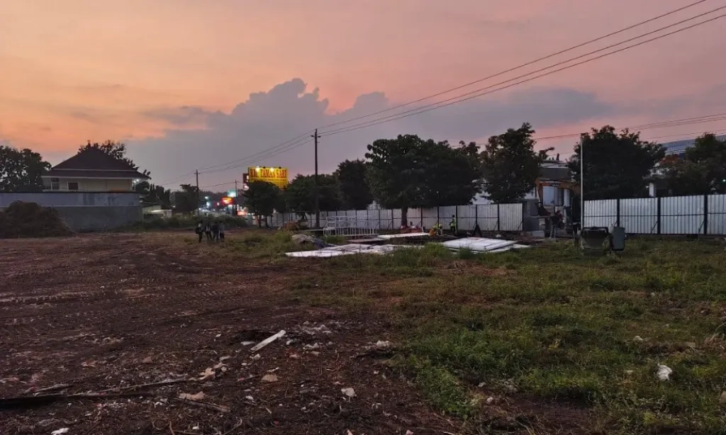 <p>Pembangunan Rumah Pensiun Jokowi Di Karanganyar Kerek Harga Tanah Sekitar</p>