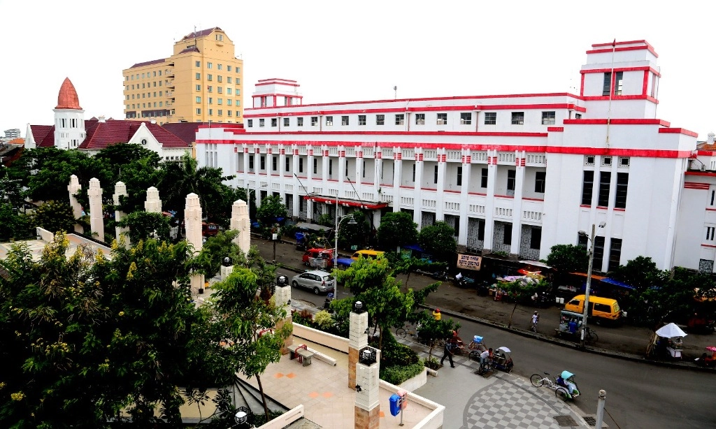 <p>Surabaya Resmi Buka Kawasan Wisata Kota Lama</p>