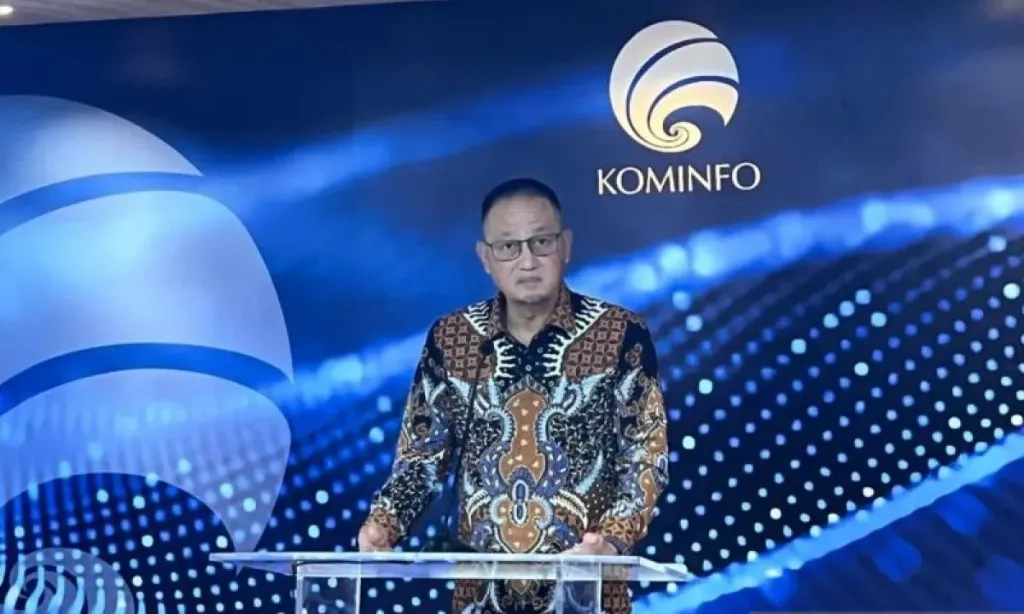 <p>Tanggung Jawab Insiden PDNS 2, Dirjen Aptika Kemkominfo Mengundurkan Diri</p>