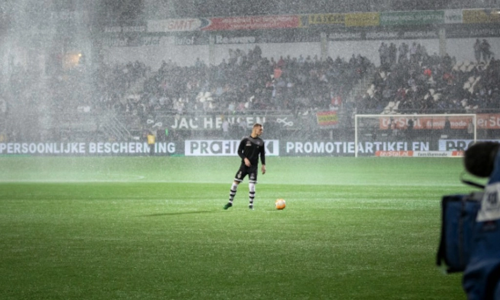 <p>Mengenal Ragam Cedera Yang Paling Sering Dialami Pemain Sepak Bola</p>