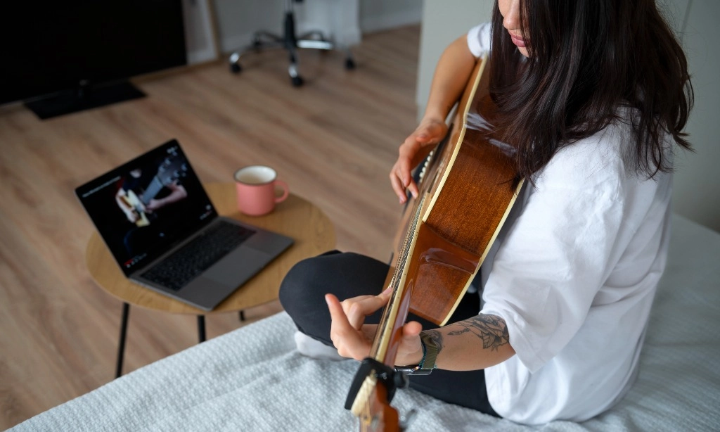 <p>Terapi Penyembuhan Lewat Aktivitas Musik </p>