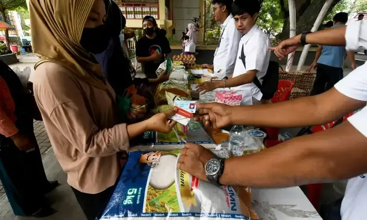 <p>DPR-Pemerintah Sepakat Tambah Anggaran Bansos Dan Subsidi Semester II</p>