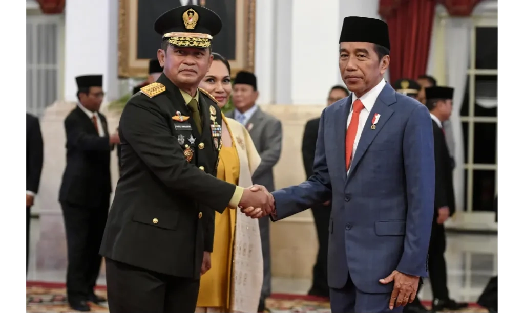 <p>Pejabat TNI AD Lewati Seleksi Ketat Untuk Jabatan Sipil</p>