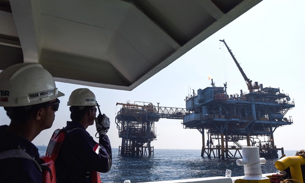 <p id="isPasted">Pemerintah Desak KKKS Segera Kembangkan WK Migas <em>Idle</em></p>