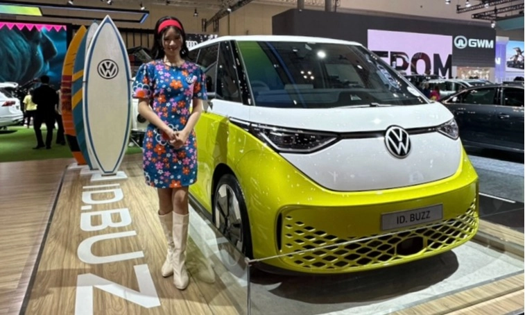 <p>VW ID Buzz, Mobil Kombi Versi Listrik Dengan Harga Selangit</p>