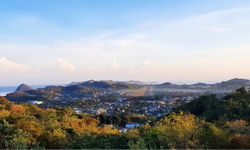 <p>Kawasan Hutan Parapuar, Alternatif Wisata Di Labuan Bajo</p>