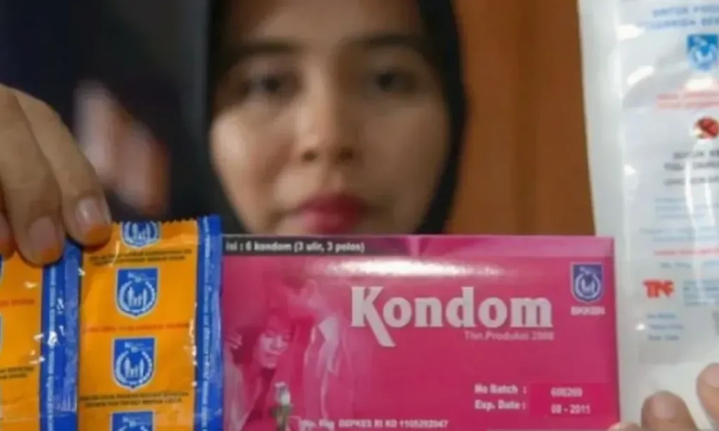 <p>Kemenkes: Alat Kontrasepsi Hanya Untuk Remaja Yang Sudah Menikah</p>