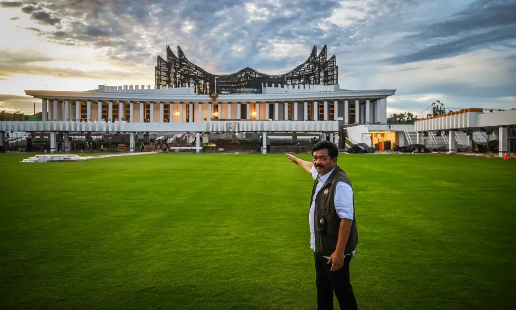 <p>Sarana Prasarana Upacara HUT Ke-79 RI Di IKN Terus Dikebut</p>