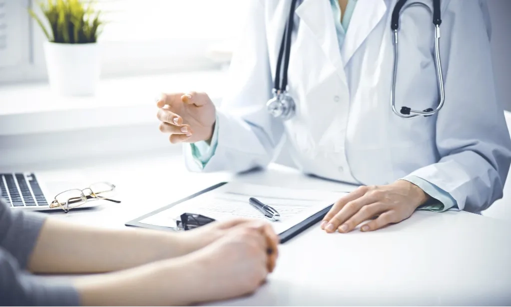 <p>Polisi Dalam Dugaan Perundungan Kasus Bunuh Diri Mahasiswi PPDS Undip</p>