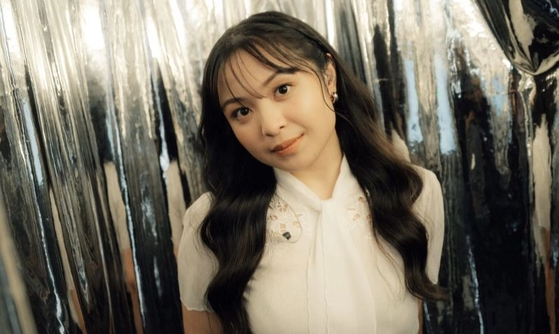 <p>Bernadya Pecahkan Dua Rekor Di Spotify</p>