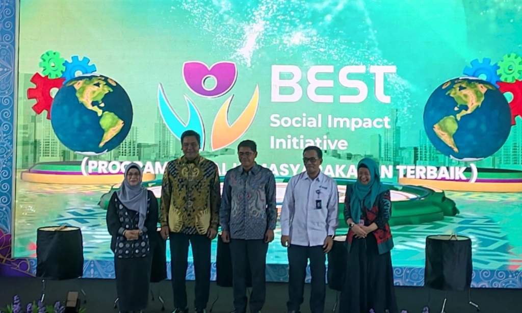 <p id="isPasted">Beri Sertifikat Halal Gratis, Kemenperin Sasar 4.000 Industri Kecil</p>