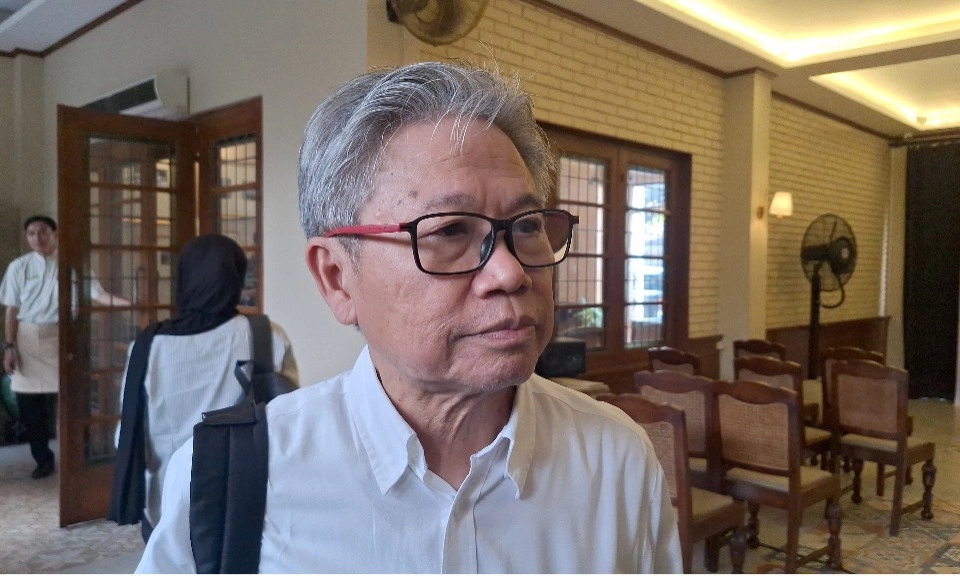 <p id="isPasted">AMLI Keluhkan PP 28/2024 Bias Hingga Picu PHK</p>