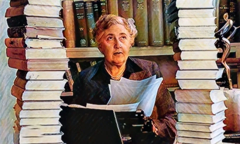 <p id="isPasted">Agatha Christie, Sang Ratu Pengoleksi Misteri</p>