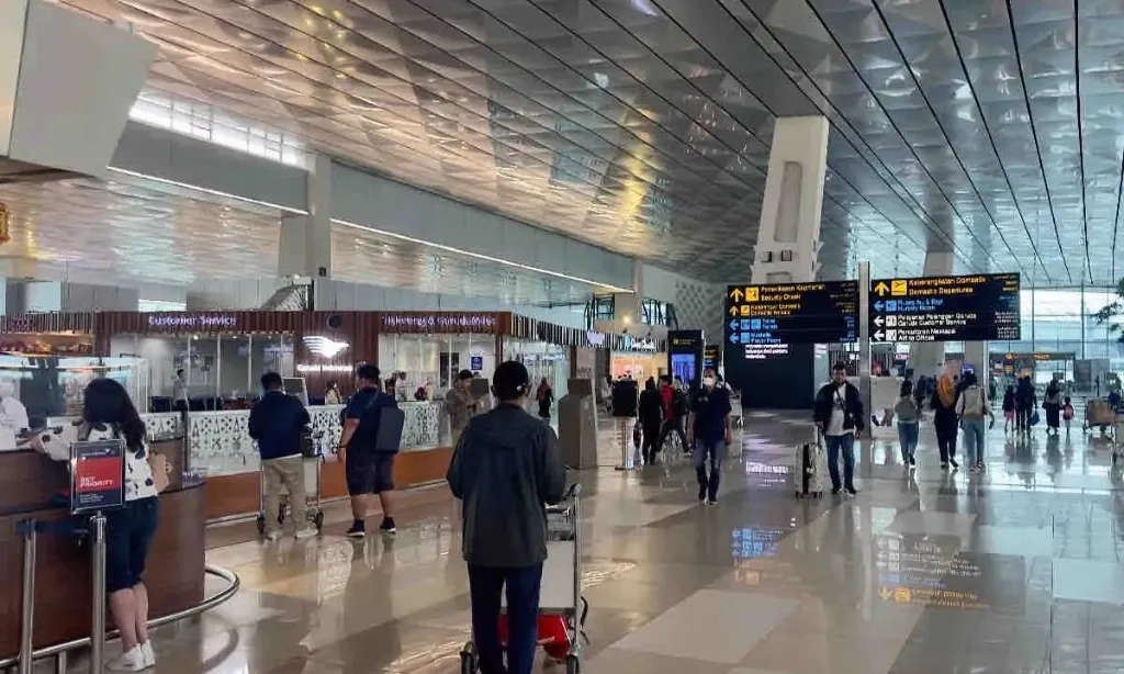 <p>Cegah Mpox, Pelaku Perjalanan Luar Negeri Wajib Isi SatuSehat</p>