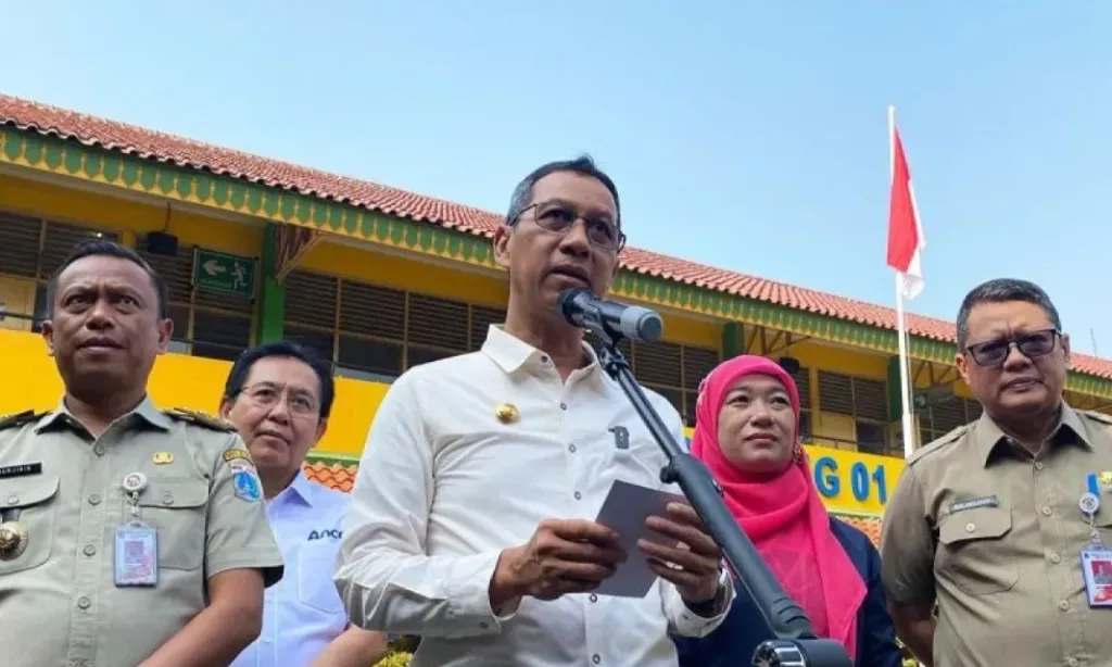 <p>DKI Imbau Pekerja Di Kawasan Thamrin WFH Saat Misa Akbar Paus Fransiskus</p>