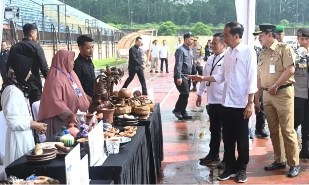 <p>PNM Siapkan Puluhan Pengacara Bantu UMKM</p>