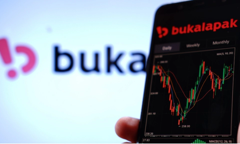 <p>OJK Minta Bukalapak Optimalkan Sisa Dana IPO Rp9,8 T</p>