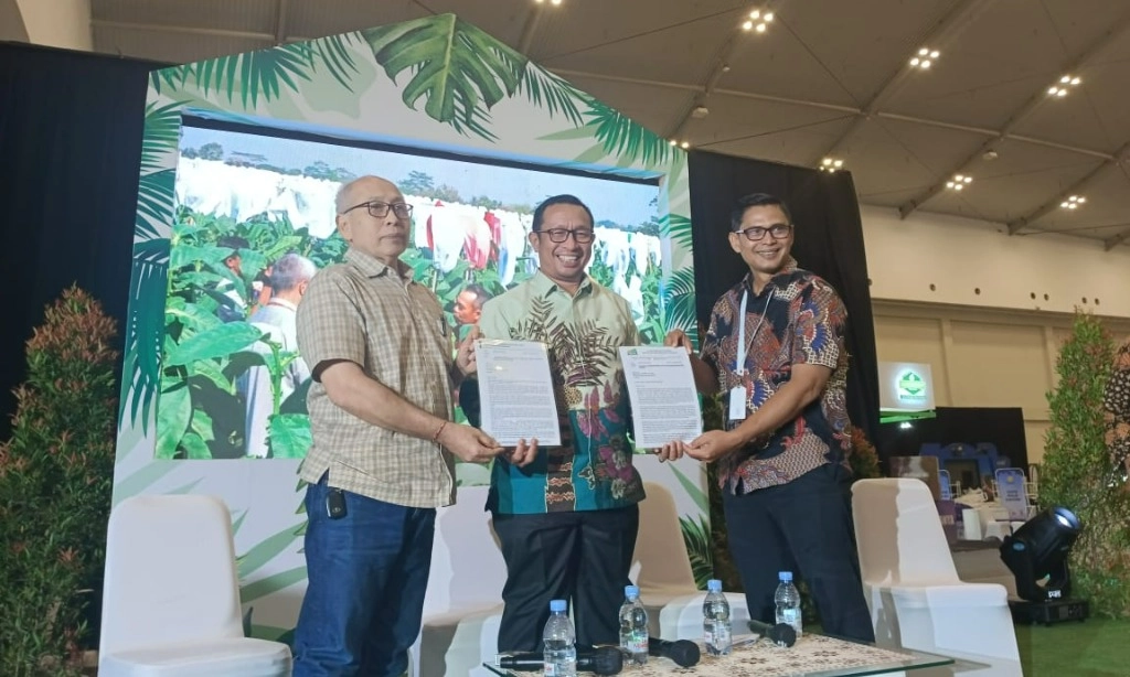 <p>Petani Tembakau Dan Cengkeh Minta Perlindungan Kementan</p>