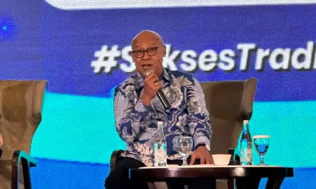 <p>Transaksi Kontrak Minyak Mentah Di ICDX Melonjak 357%</p>