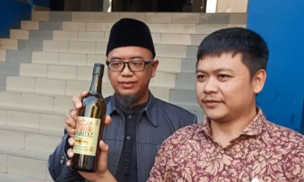 <p>Menag Pastikan Kaji Ulang Produk Yang Tak Seharusnya Dapat Sertifikat Halal</p>