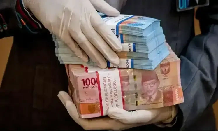 <p>Terus Cermati Global-Domestik, BI Buka Peluang Turunkan Bunga Acuan Lagi &nbsp;</p>