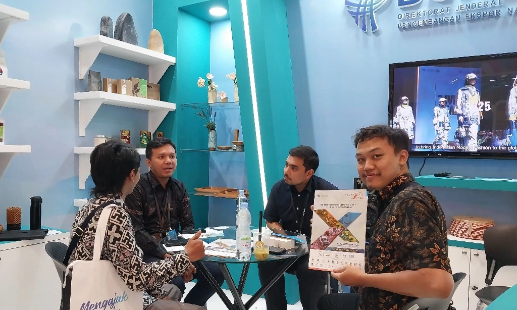 <p id="isPasted">Kemendag Kembali Hadirkan Stan Informasi Ekspor di INACRAFT</p>