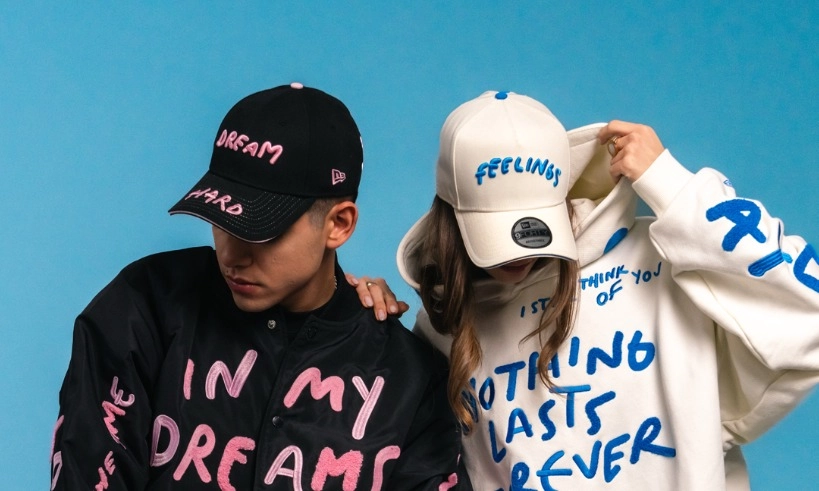 <p>Ricardo Lu&eacute;vanos Kolaborasi Dengan New Era Hadirkan Koleksi Eksklusif</p>