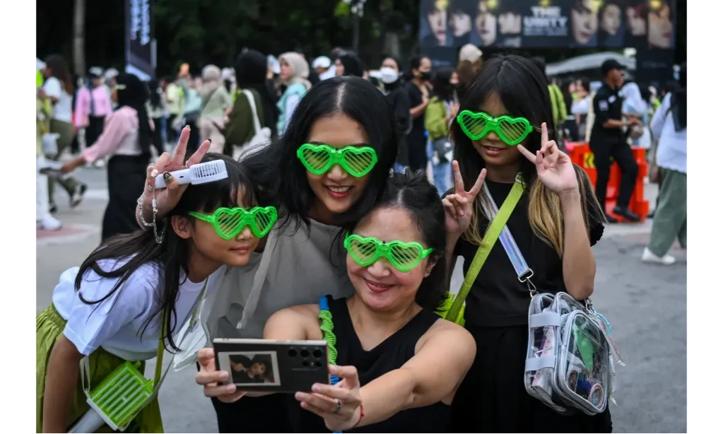 <p>Kiat Agar Tak Terjebak FOMO Tren Hiburan</p>