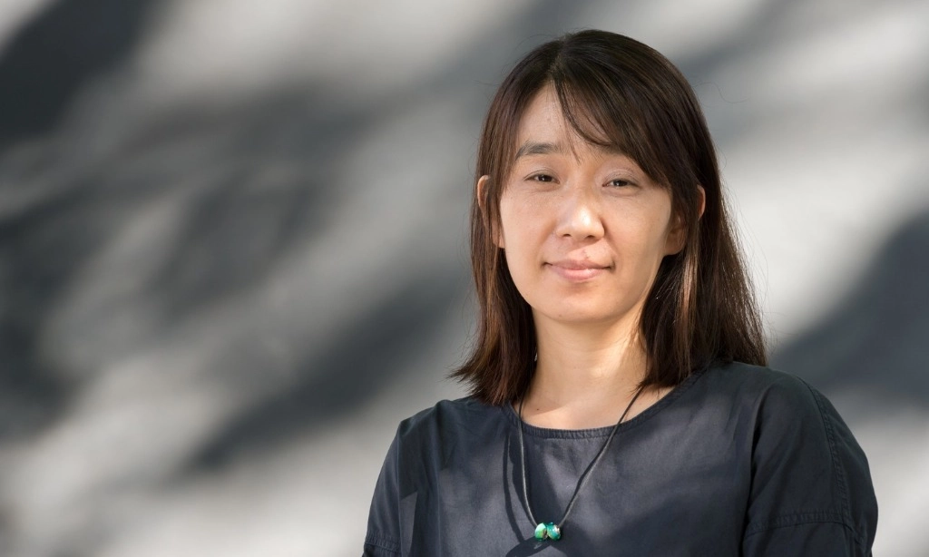 <p>Nobel Sastra 2024 Untuk Han Kang, Penulis Wanita Petama Dari Asia</p>