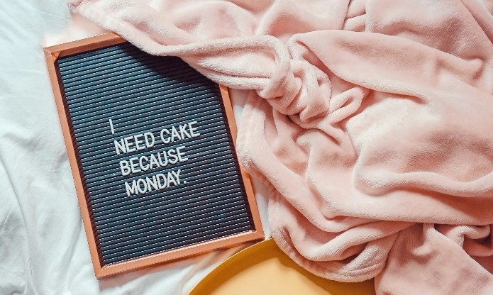 <p>Menghadapi <em>Monday Blues</em> Dan Mengawali Pekan Dengan Positif</p>