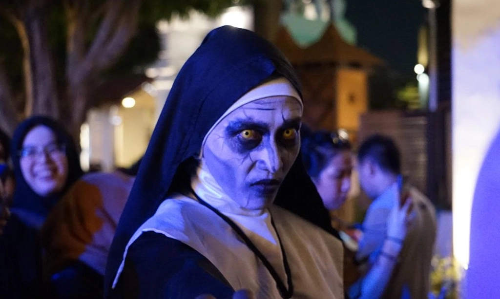 <p>Jelang Halloween Dufan Sajikan Parade Penuh Sensasi Horor</p>